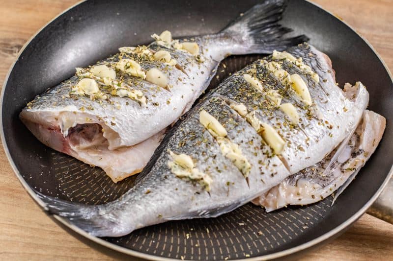 Keptuveje kepta dorada